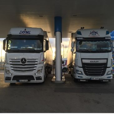 Mercedes Benz Actros a DAF XF